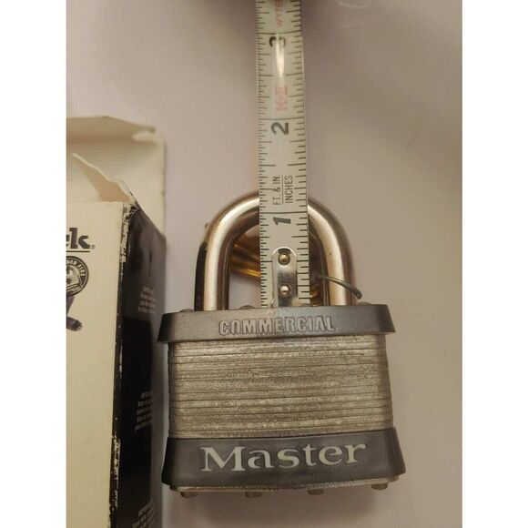 Master Lock 5KA LAMINATED PADLOCK 2" Wide Laminated Steel Pin Tumbler Padlock - Picture 4 of 5